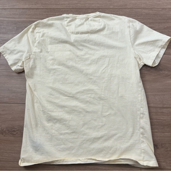 Slate & Stone Light Yellow Striped Tee size XL - Picture 2 of 3